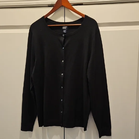 Lands' End Women's Classic Black Cardigan - Picture 1 of 3